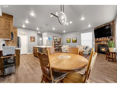 12318 NE 116th Street Vancouver WA 98682