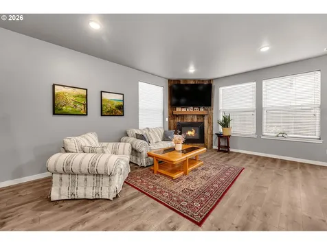 12318 NE 116th Street Vancouver WA 98682