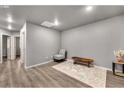 12318 NE 116th Street Vancouver WA 98682