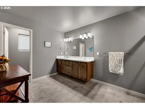 12318 NE 116th Street Vancouver WA 98682
