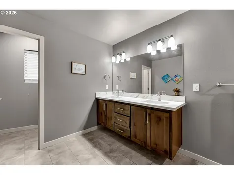 12318 NE 116th Street Vancouver WA 98682