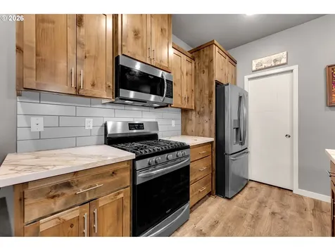 12318 NE 116th Street Vancouver WA 98682