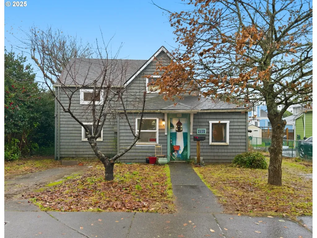 731 11th Avenue Seaside OR 97138