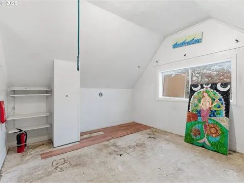 731 11th Avenue Seaside OR 97138