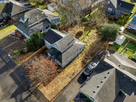 731 11th Avenue Seaside OR 97138