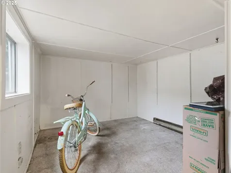 731 11th Avenue Seaside OR 97138