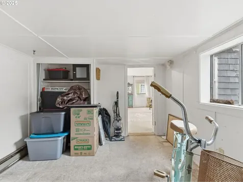 731 11th Avenue Seaside OR 97138