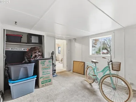 731 11th Avenue Seaside OR 97138