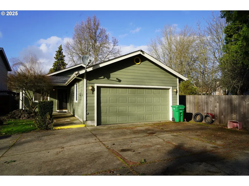 507 Littlewood Lane Eugene OR 97404