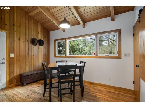 19022 Old River Drive West Linn OR 97068