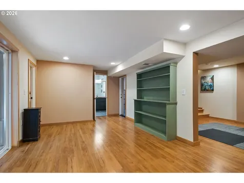 19022 Old River Drive West Linn OR 97068