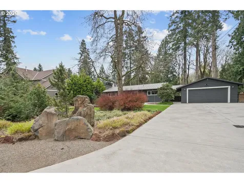 19022 Old River Drive West Linn OR 97068