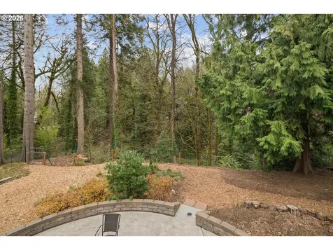 19022 Old River Drive West Linn OR 97068