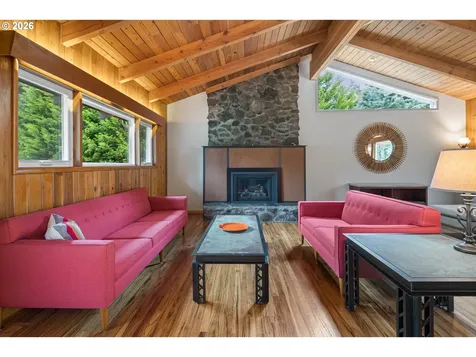 19022 Old River Drive West Linn OR 97068