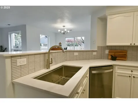 20382 SW Monson Street Beaverton OR 97003