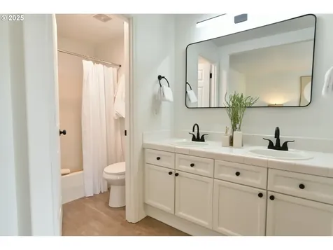 20382 SW Monson Street Beaverton OR 97003