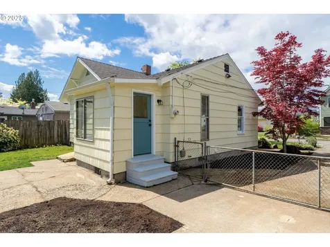 2122 NE 86th Avenue Portland OR 97220