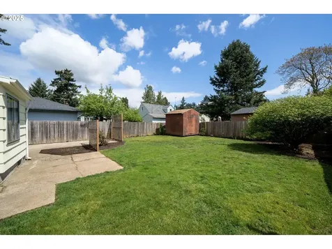 2122 NE 86th Avenue Portland OR 97220