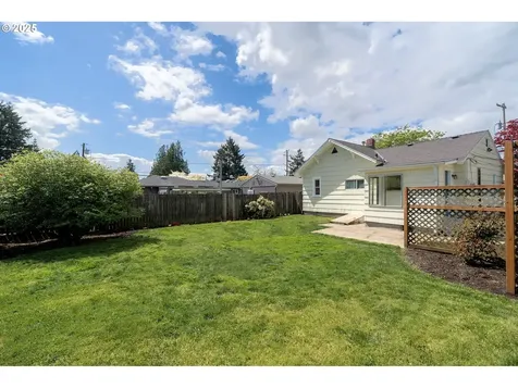 2122 NE 86th Avenue Portland OR 97220