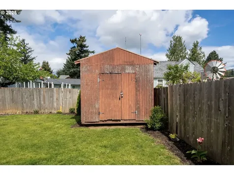 2122 NE 86th Avenue Portland OR 97220