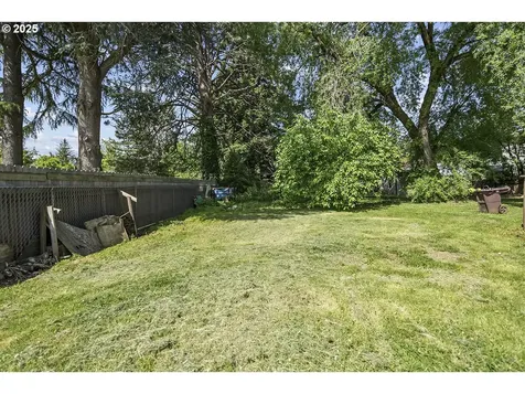 1437 SE 140th Avenue Portland OR 97233