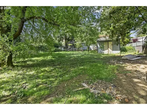 1437 SE 140th Avenue Portland OR 97233