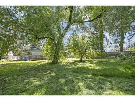 1437 SE 140th Avenue Portland OR 97233