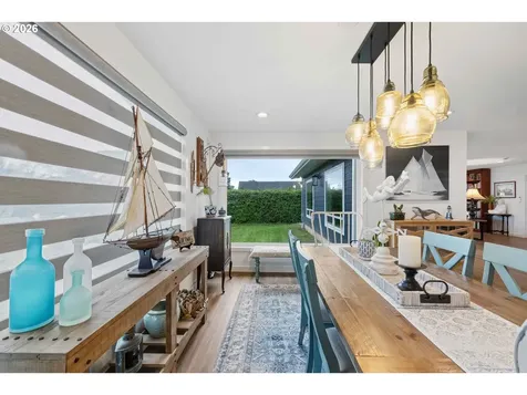 820 Jackson Avenue SW Bandon OR 97411