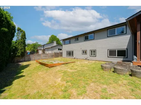 1607 NW 105th Street Vancouver WA 98685