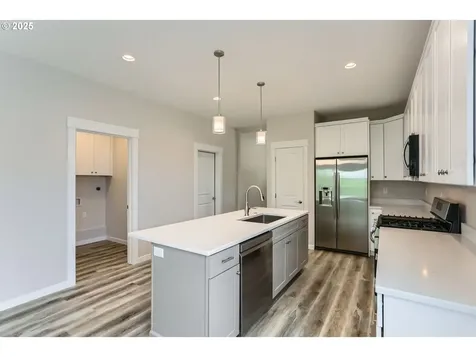 415 Pearl Street Oregon City OR 97045