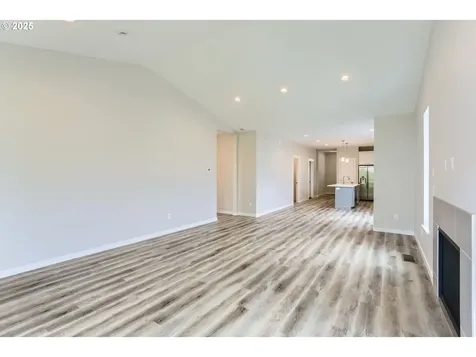 415 Pearl Street Oregon City OR 97045