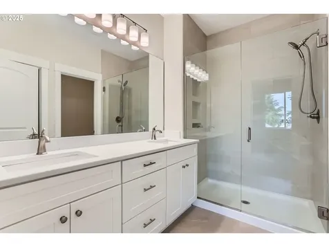 415 Pearl Street Oregon City OR 97045