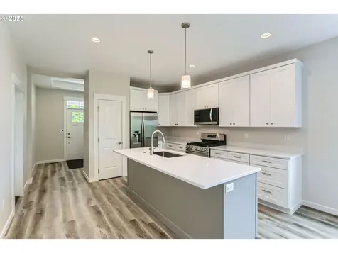 415 Pearl Street Oregon City OR 97045