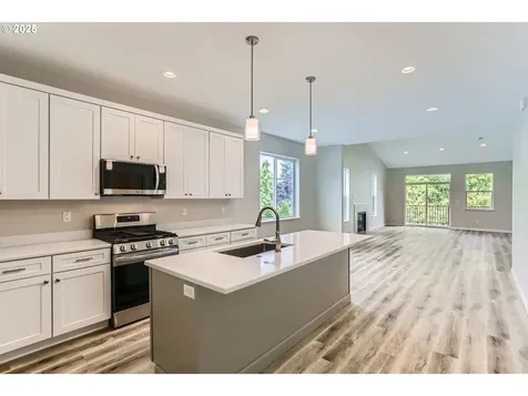 415 Pearl Street Oregon City OR 97045