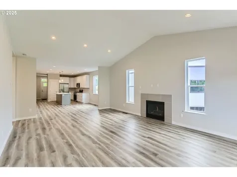 415 Pearl Street Oregon City OR 97045