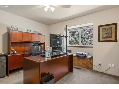 737 Pinecrest Drive Grants Pass OR 97526
