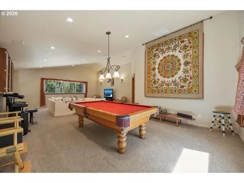 737 Pinecrest Drive Grants Pass OR 97526