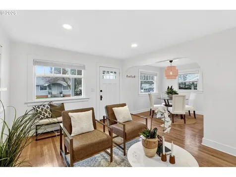 9014 NE Wygant Street Portland OR 97220