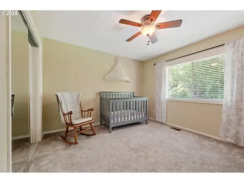 19785 Derby Street West Linn OR 97068