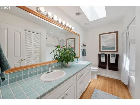 19785 Derby Street West Linn OR 97068