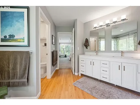 19785 Derby Street West Linn OR 97068
