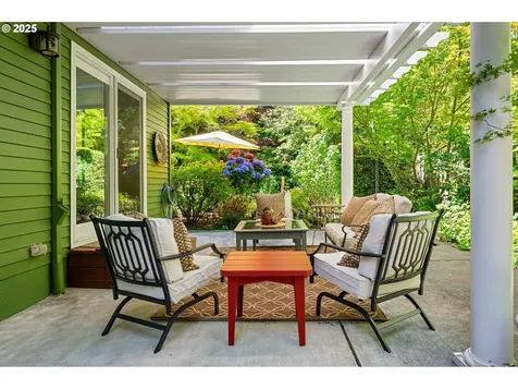 19785 Derby Street West Linn OR 97068