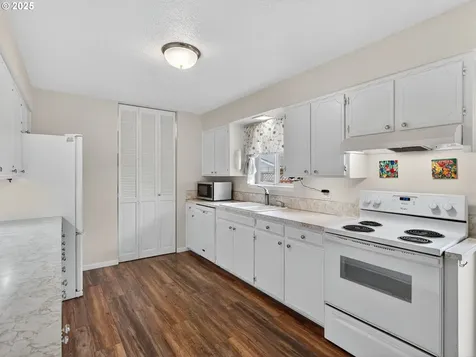 744 Missouri Avenue Vernonia OR 97064