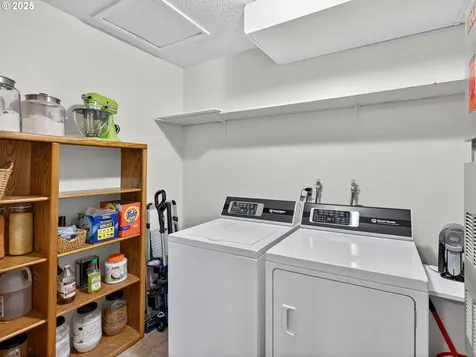 744 Missouri Avenue Vernonia OR 97064