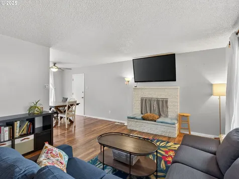744 Missouri Avenue Vernonia OR 97064