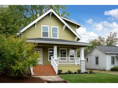 5126 NE 16th Avenue Portland OR 97211