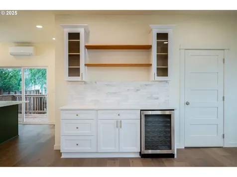 5126 NE 16th Avenue Portland OR 97211