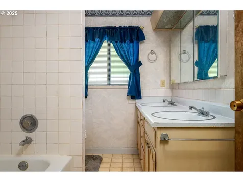 10686 SE Idleman Road Happy Valley OR 97086
