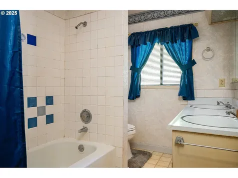 10686 SE Idleman Road Happy Valley OR 97086