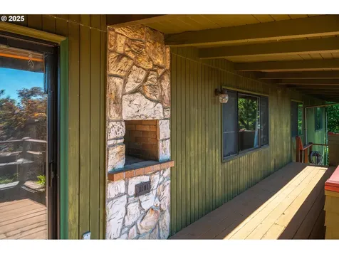 10686 SE Idleman Road Happy Valley OR 97086